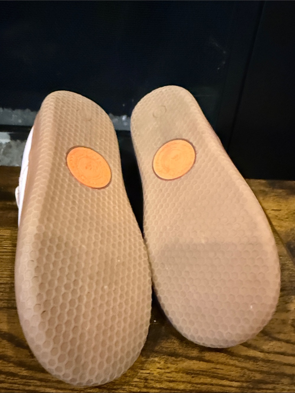Size 13- Girls Pink Mary Jane Comfort Shoes - Picture 2 of 2